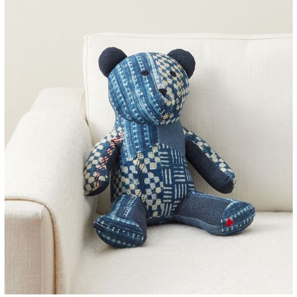 Pottery Barn Nelson Patchwork Teddy Shaped Pillow NIP - Picture 1 of 13